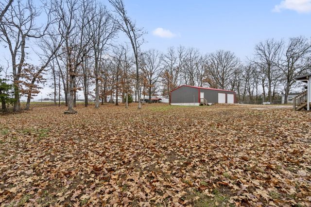 22227 Doe Run Trail, Wheatland, MO 65779