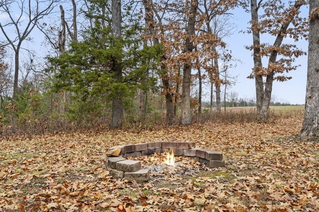 22227 Doe Run Trail, Wheatland, MO 65779