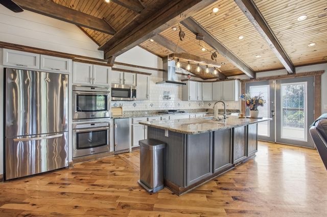 181 County Road 5, Calhoun, TN 37309