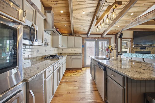 181 County Road 5, Calhoun, TN 37309