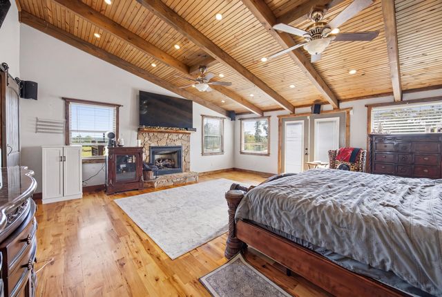 181 County Road 5, Calhoun, TN 37309