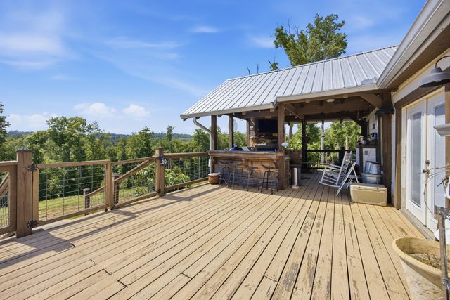 181 County Road 5, Calhoun, TN 37309
