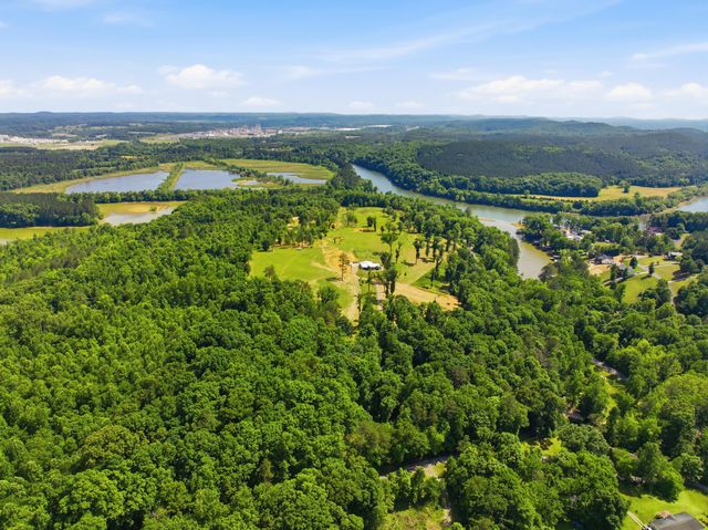 181 County Road 5, Calhoun, TN 37309