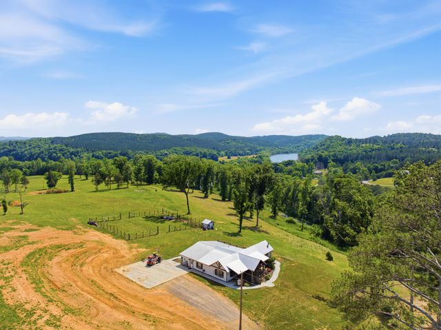 181 County Road 5, Calhoun, TN 37309