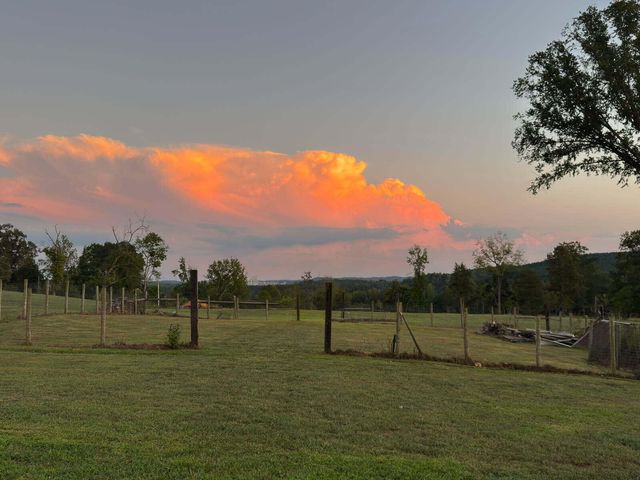 181 County Road 5, Calhoun, TN 37309