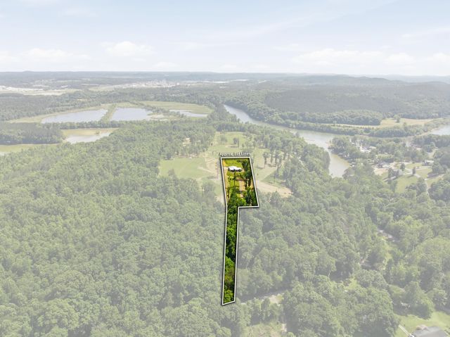 181 County Road 5, Calhoun, TN 37309