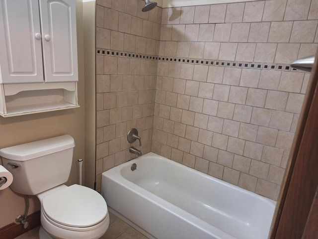 908 12th AVENUE S, Onalaska, WI 54650