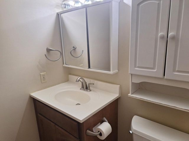 908 12th AVENUE S, Onalaska, WI 54650