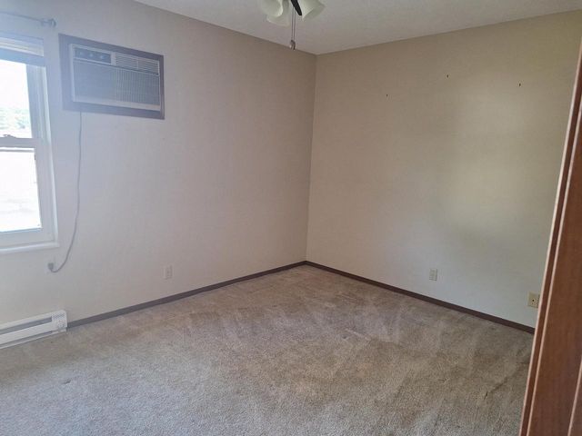908 12th AVENUE S, Onalaska, WI 54650