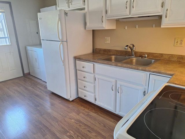908 12th AVENUE S, Onalaska, WI 54650