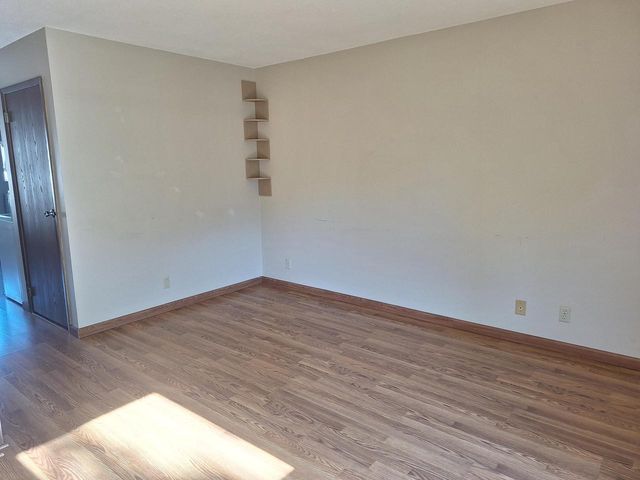 908 12th AVENUE S, Onalaska, WI 54650