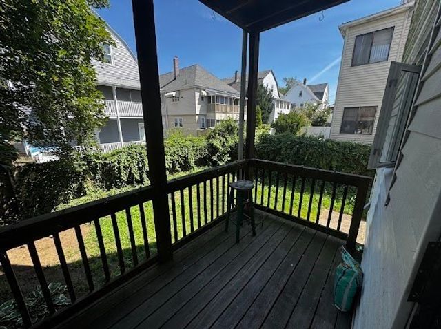 17 Princeton St 1, Medford, MA 02155