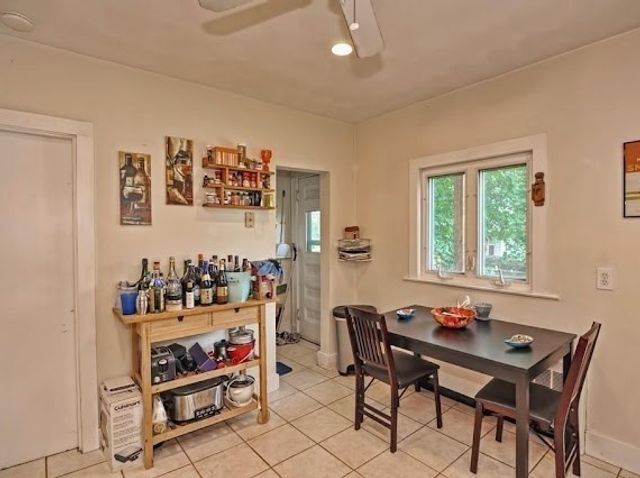 17 Princeton St 1, Medford, MA 02155