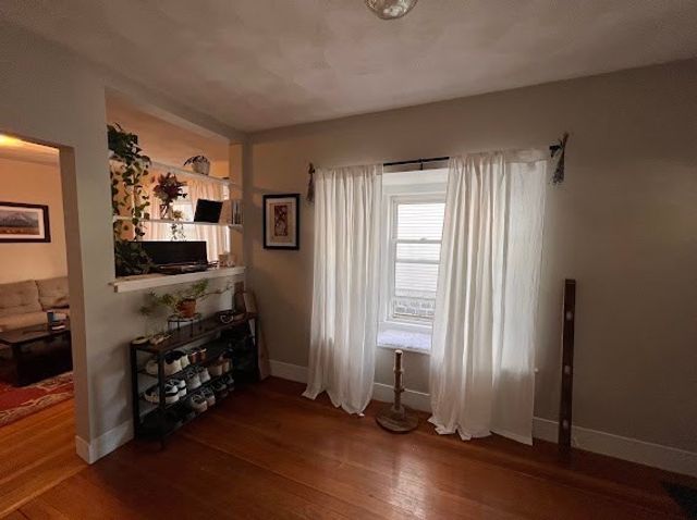 17 Princeton St 1, Medford, MA 02155