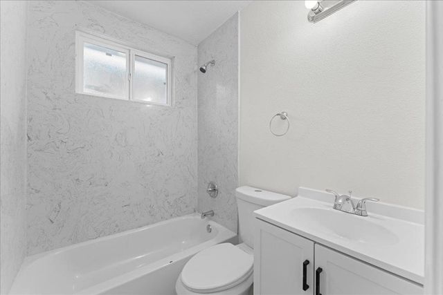 144 S 4th Street, Richmond, CA 94804