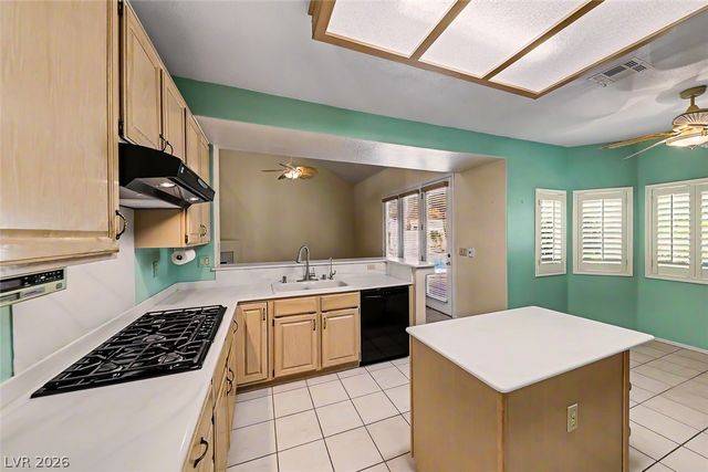 7628 Belmondo Lane, Las Vegas, NV 89128