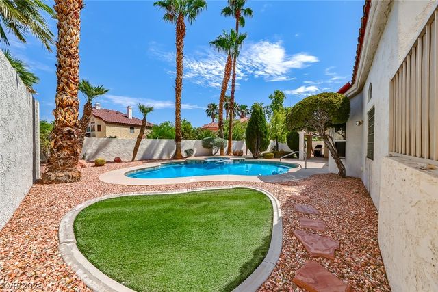 7628 Belmondo Lane, Las Vegas, NV 89128