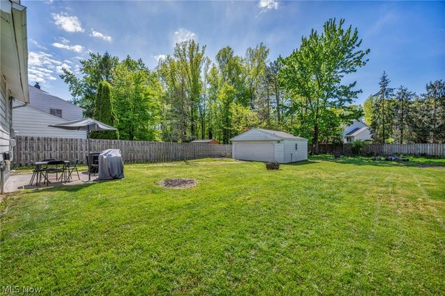 38358 Poplar Drive, Willoughby, OH 44094