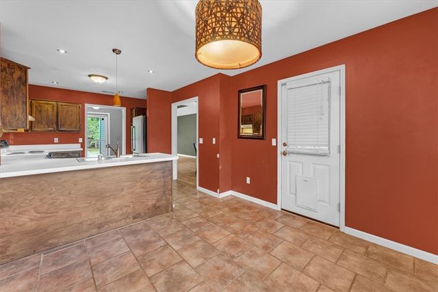 3454 W Yale Street, Fayetteville, AR 72704