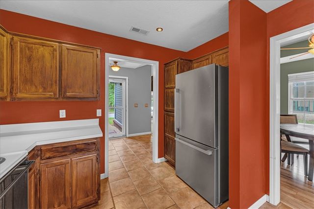 3454 W Yale Street, Fayetteville, AR 72704