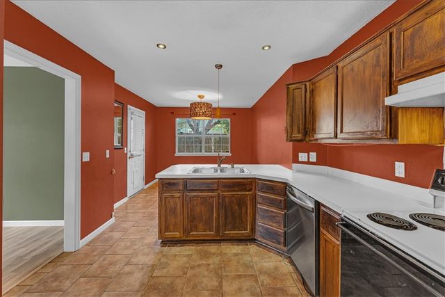 3454 W Yale Street, Fayetteville, AR 72704