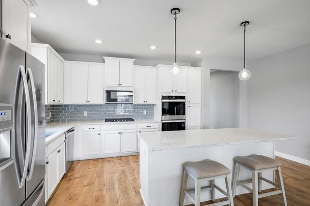 6550 Janero Bay, Cottage Grove, MN 55016