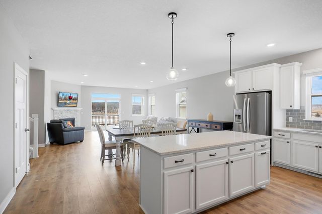 6550 Janero Bay, Cottage Grove, MN 55016