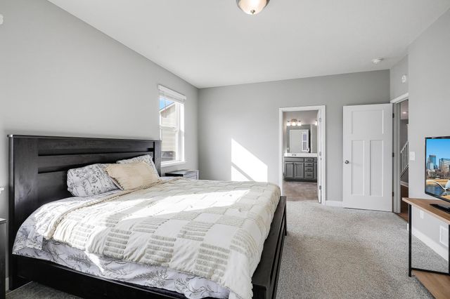 6550 Janero Bay, Cottage Grove, MN 55016