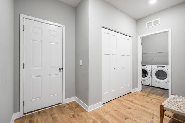 6550 Janero Bay, Cottage Grove, MN 55016