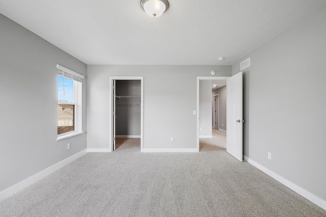 6550 Janero Bay, Cottage Grove, MN 55016