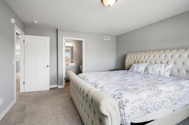 6550 Janero Bay, Cottage Grove, MN 55016