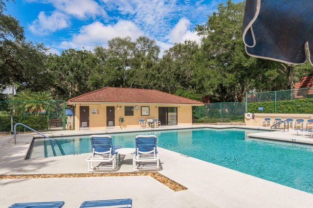 2702 14TH COURT, Palm Harbor, FL 34684