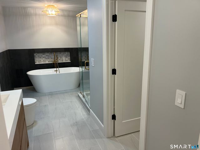 39 lafayette Road, Marlborough, CT 06447