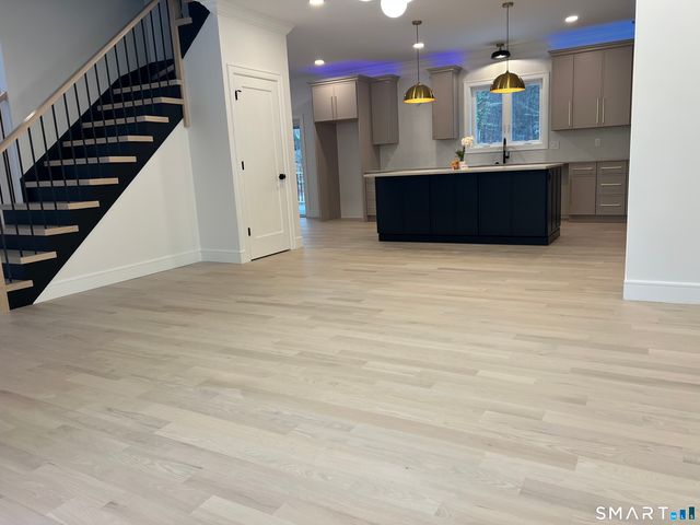 39 lafayette Road, Marlborough, CT 06447