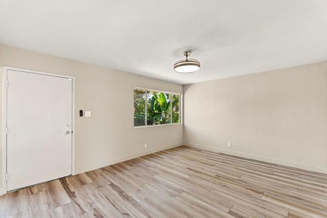 841 Arcadia Avenue, Vista, CA 92084