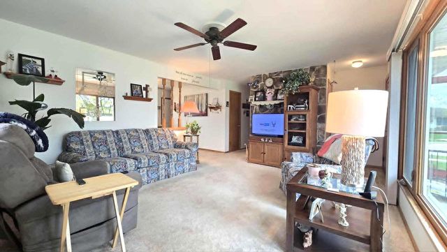 2834 Eaton LANE, Cudahy, WI 53110