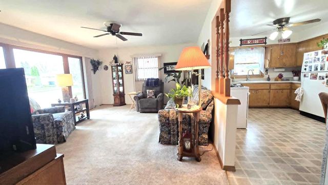 2834 Eaton LANE, Cudahy, WI 53110