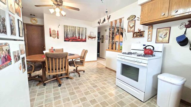 2834 Eaton LANE, Cudahy, WI 53110
