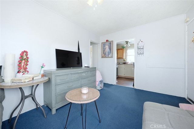 6559 Darwell Ave, Bell Gardens, CA 90201