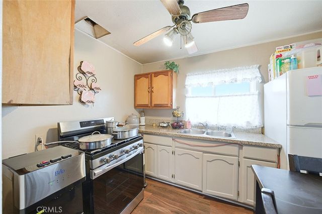 6559 Darwell Ave, Bell Gardens, CA 90201