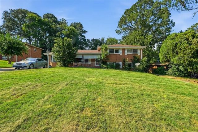 2914 Valley Ridge Drive, Decatur, GA 30032