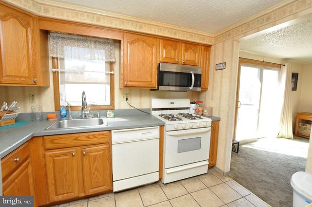 3305 COOPER AVE, Pennsauken, NJ 08109