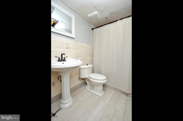 3305 COOPER AVE, Pennsauken, NJ 08109