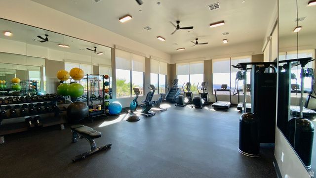 1493 N HORIZON PKWY, Washington, UT 84780