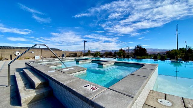 1493 N HORIZON PKWY, Washington, UT 84780