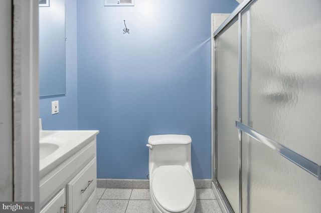 510 GATEWOOD RD, Cherry Hill, NJ 08003