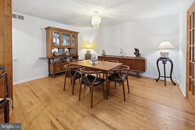 510 GATEWOOD RD, Cherry Hill, NJ 08003