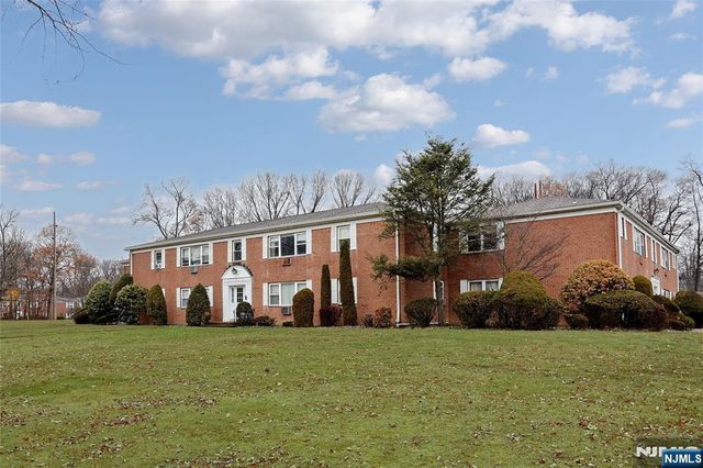 16D Rolling Ridge Road 16D, Montvale, NJ 07645