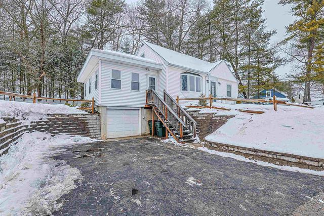 29 Salem Street, Manchester, NH 03102