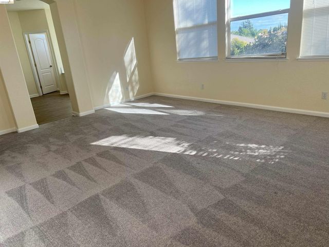 2469 Sparrow Ct, Antioch, CA 94531